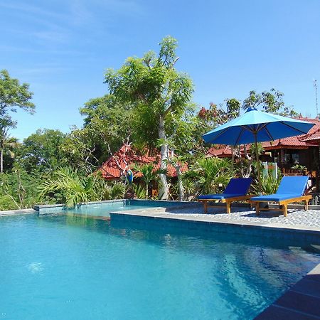 Starfish Lembongan Hotell Exteriör bild
